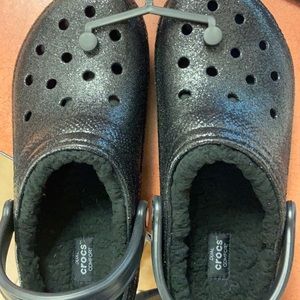 Brand new with tags! Fuzzy-lined, sparkly crocs! Women’s size 9